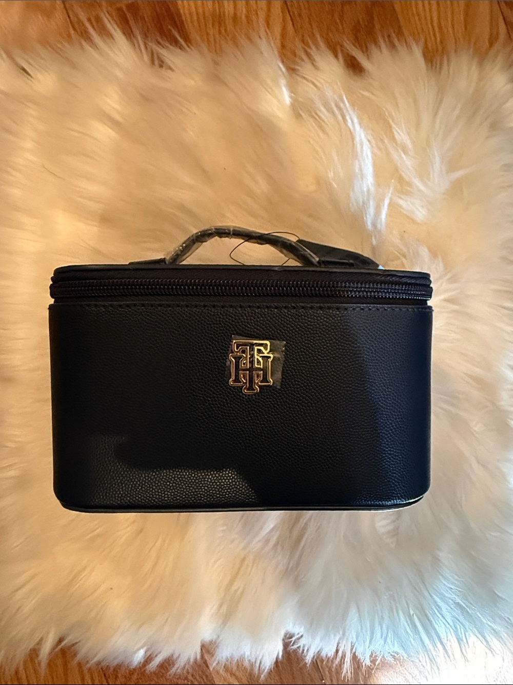 Tommy Hilfiger Navy Blue Travel Toiletry Case with Gold Logo